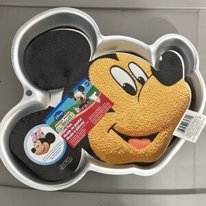 Disney Mickey Mouse Silver Cake Mold